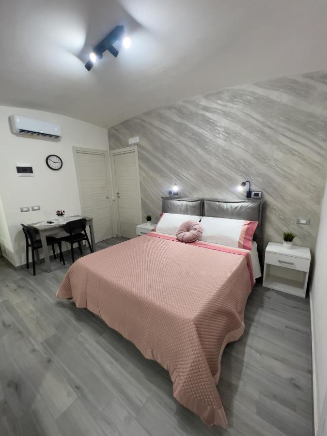 La Casa Della Nonna - Quartierispagnoli Napoli Bagian luar foto